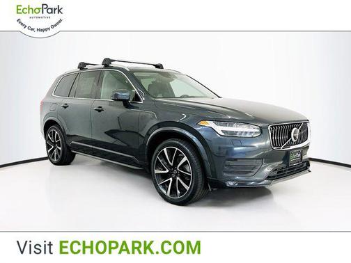 2021 Volvo XC90 T6 Momentum