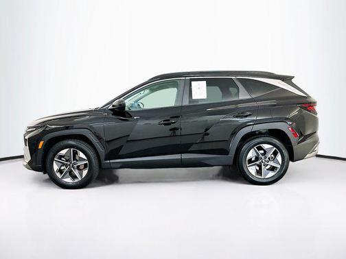 Phantom Black 2025 Hyundai TUCSON SEL