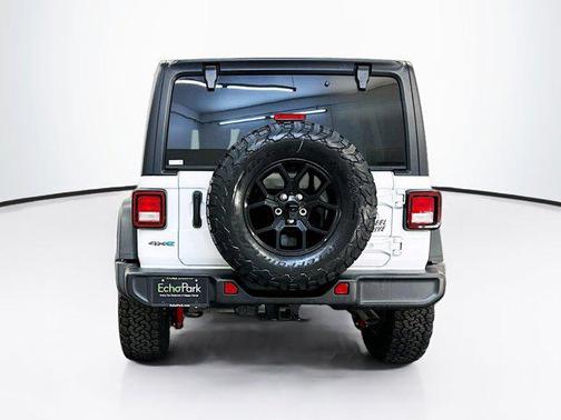 Bright White Clearcoat 2025 Jeep Wrangler 4xe Willys