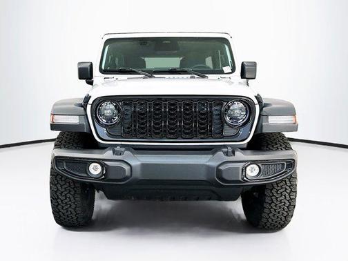 Bright White Clearcoat 2025 Jeep Wrangler 4xe Willys
