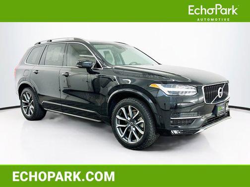 2017 Volvo XC90 T6 Momentum