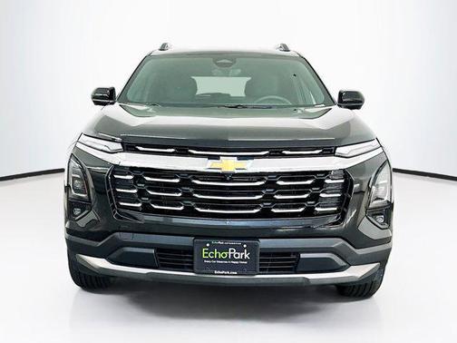 Mosaic Black Metallic 2025 Chevrolet Equinox 1LT