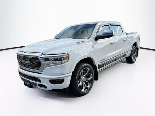 Bright White Clearcoat 2023 RAM 1500 Limited