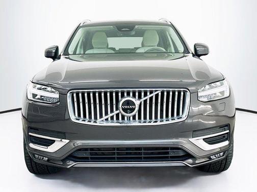 2024 Volvo XC90 B6 Plus Bright Theme 7-Seater