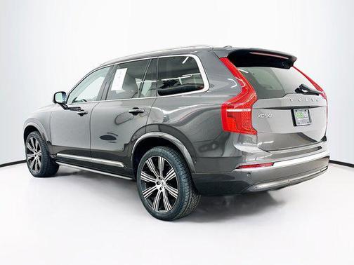 2024 Volvo XC90 B6 Plus Bright Theme 7-Seater