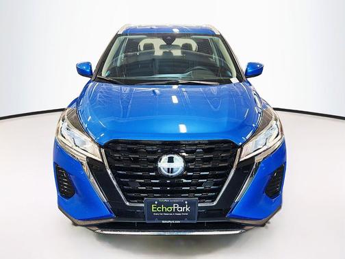 Electric Blue Metallic 2023 Nissan Kicks SV