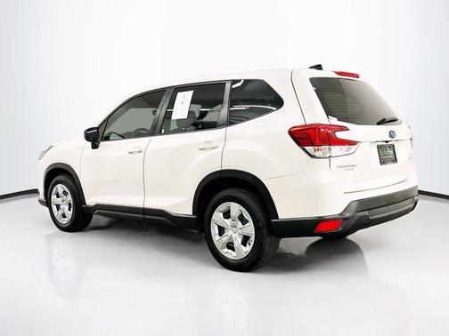 2024 Subaru Forester Base