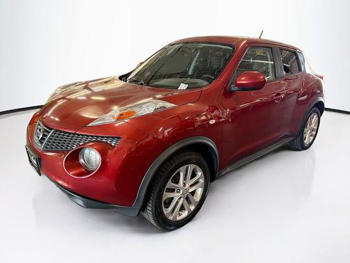 Cayenne Red 2012 Nissan Juke SL