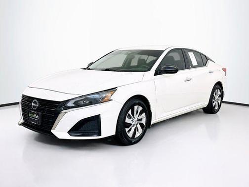 2024 Nissan Altima S FWD