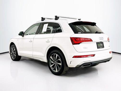 2023 Audi Q5 45 S line Premium Plus