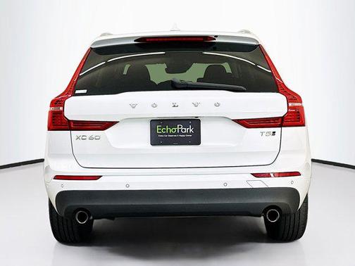 2019 Volvo XC60 T5 Momentum