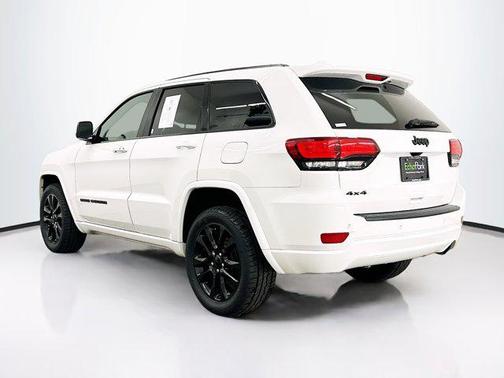 2021 Jeep Grand Cherokee Laredo