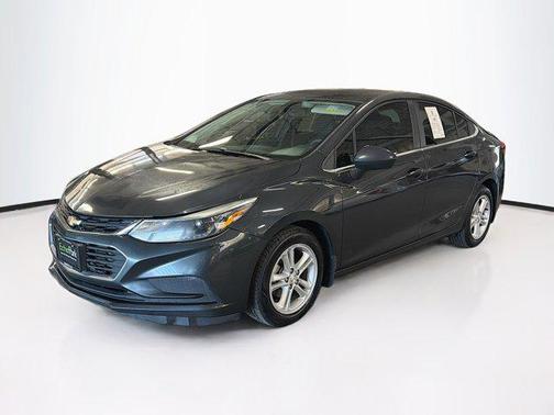 Graphite Metallic 2018 Chevrolet Cruze LT