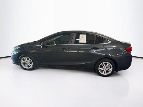 Graphite Metallic 2018 Chevrolet Cruze LT
