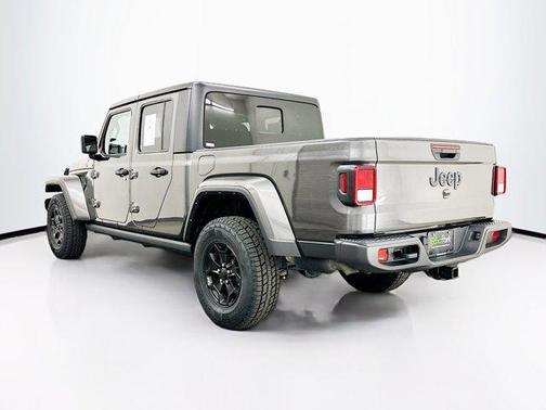 2021 Jeep Gladiator Willys 4x4
