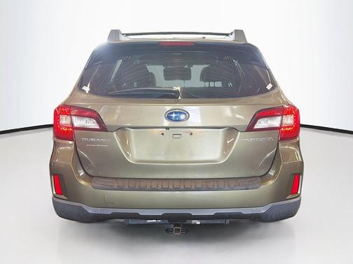 Wilderness Green Metallic 2015 Subaru Outback 2.5i Premium