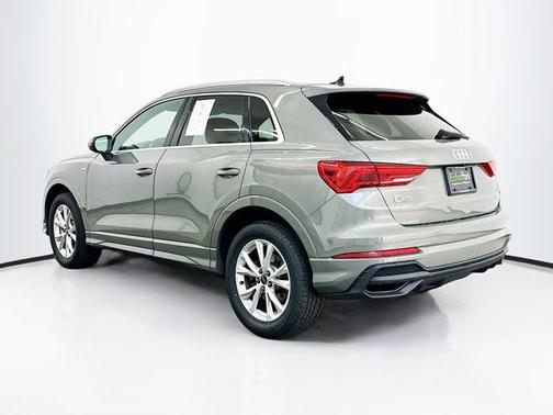 2023 Audi Q3 Premium 45 TFSI S line quattro Tiptronic