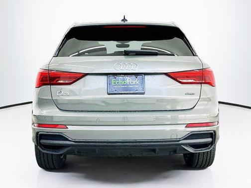 2023 Audi Q3 Premium 45 TFSI S line quattro Tiptronic