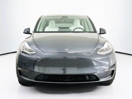 2024 Tesla Model Y Long Range Dual Motor All-Wheel Drive