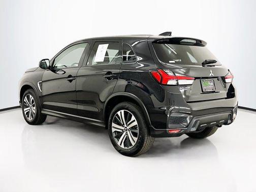 2024 Mitsubishi Outlander Sport SE