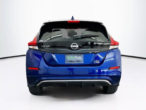 Deep Blue Pearl 2025 Nissan Leaf SV PLUS