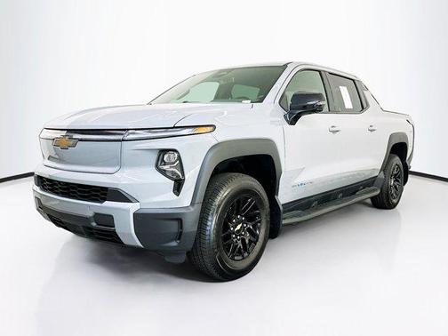 2025 Chevrolet Silverado EV LT