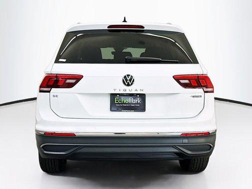 2024 Volkswagen Tiguan 2.0T SE 4MOTION