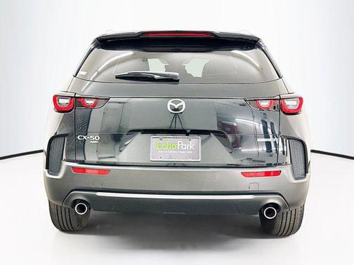 2024 Mazda CX-50 2.5 S Preferred