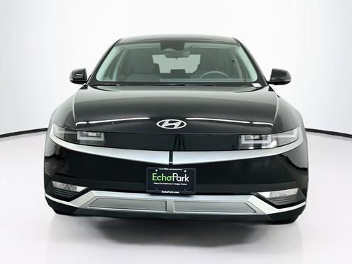 Abyss Black 2024 Hyundai IONIQ 5 SE
