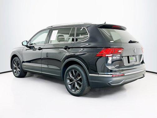 2023 Volkswagen Tiguan 2.0T SE 4MOTION