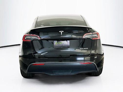 2023 Tesla Model Y Performance Dual Motor All-Wheel Drive