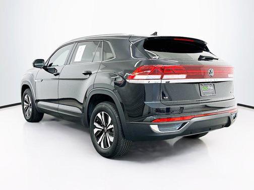 2024 Volkswagen Atlas Cross Sport 2.0T SE