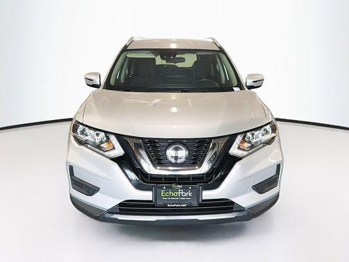 Brilliant Silver Metallic 2020 Nissan Rogue SV