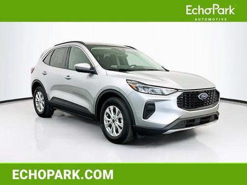 Iconic Silver Metallic 2023 Ford Escape Active