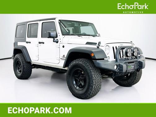 Bright White Clearcoat 2017 Jeep Wrangler Unlimited Sport