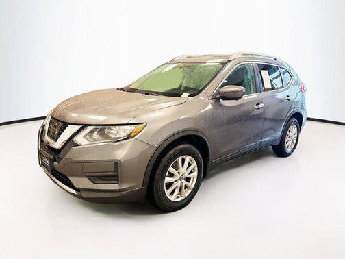 Gun Metallic 2017 Nissan Rogue SV
