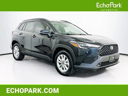 2025 Toyota Corolla Cross LE