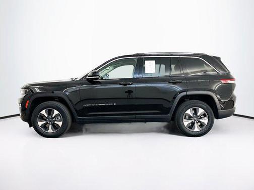 2022 Jeep Grand Cherokee 4xe Base