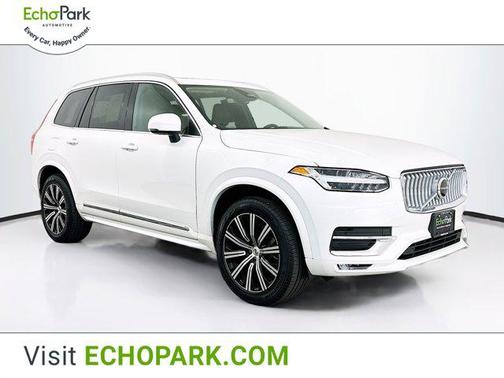 2025 Volvo XC90 B5 Core