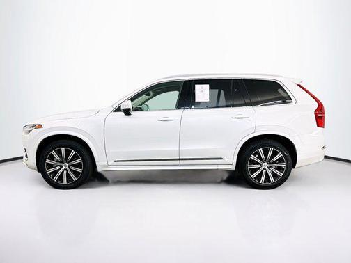 2025 Volvo XC90 B5 Core