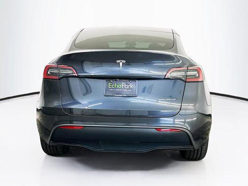 2025 Tesla Model Y Long Range Dual Motor All-Wheel Drive