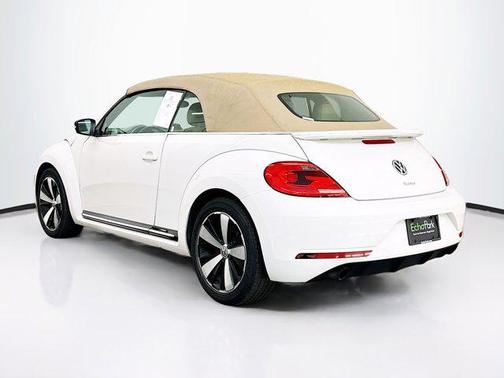 2013 Volkswagen Beetle 2.0T