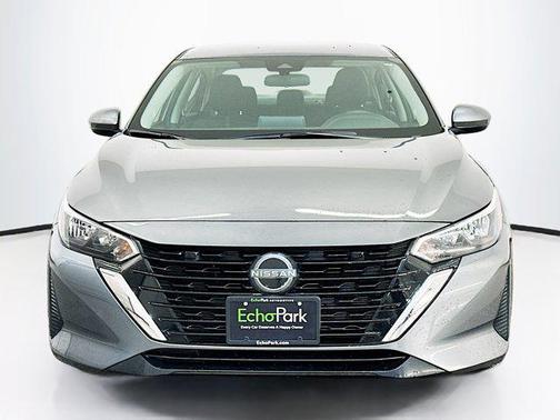 Gun Metallic 2024 Nissan Sentra SV