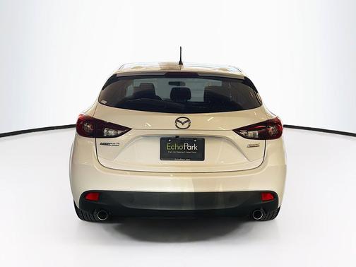 Snowflake White Pearl Mica 2016 Mazda Mazda3 i Touring