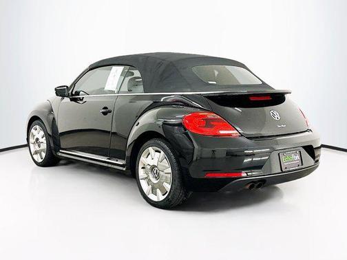 2016 Volkswagen Beetle 1.8T SEL