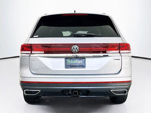 2025 Volkswagen Atlas 2.0T SE w/Technology 4MOTION