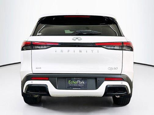 2025 INFINITI QX60 Pure
