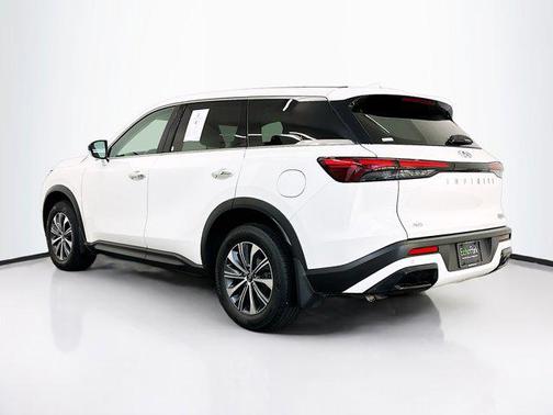 2025 INFINITI QX60 Pure