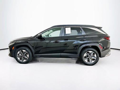 Phantom Black 2025 Hyundai TUCSON SEL