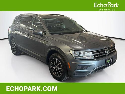 Platinum Gray Metallic 2021 Volkswagen Tiguan 2.0T SE 4MOTION